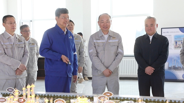 莫鼎革赴盤錦調研重點項目及所屬企業(yè)